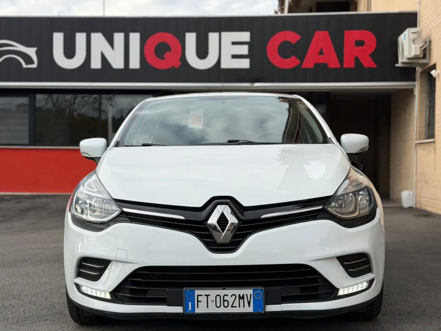 Renault Clio TCe 12V 90 CV GPL 5 porte Life (NESSUN VINCOLO) Bianco - 2