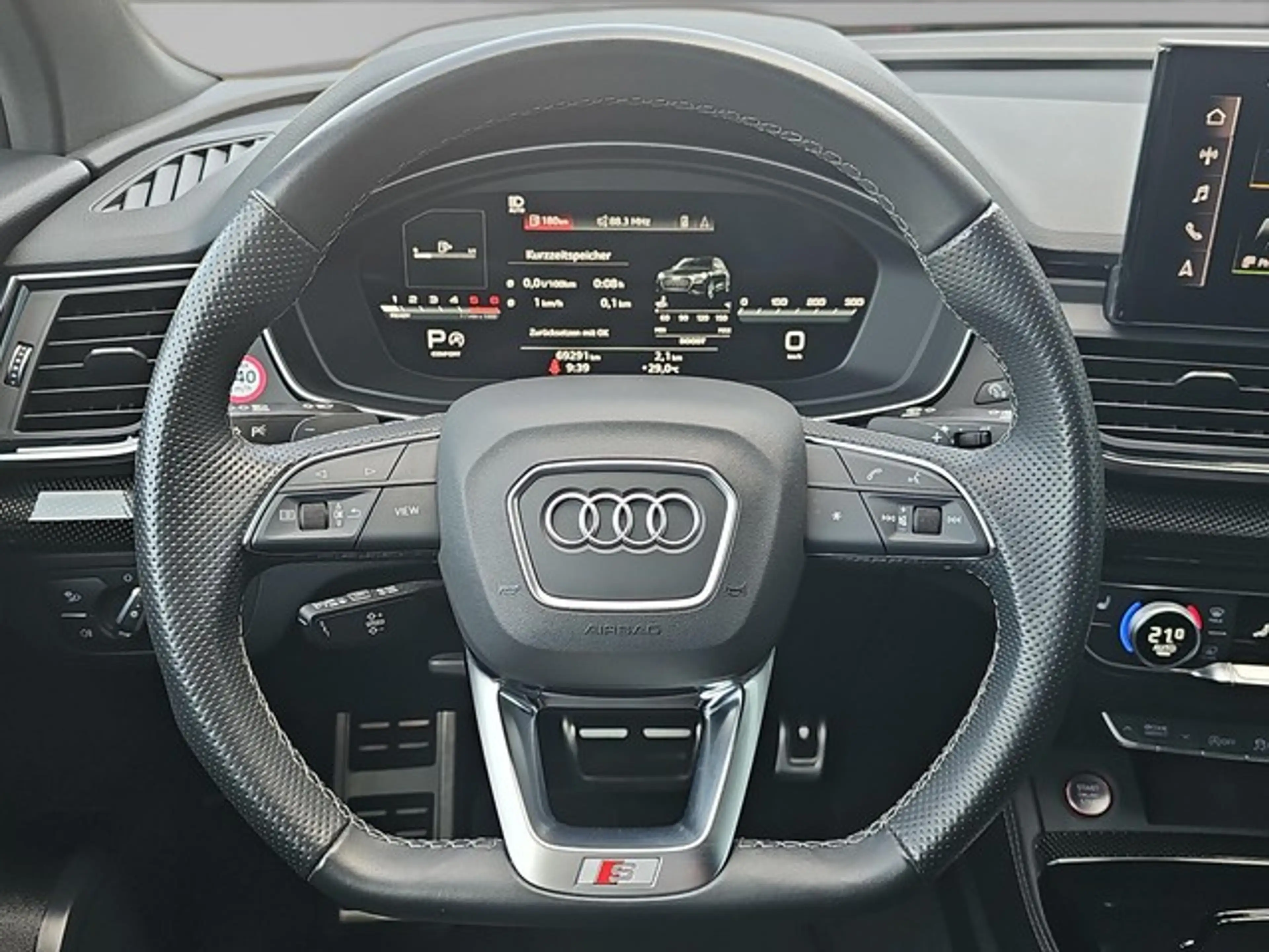 Audi SQ5 TDI Tiptronic Pano Standheizung — photo 11