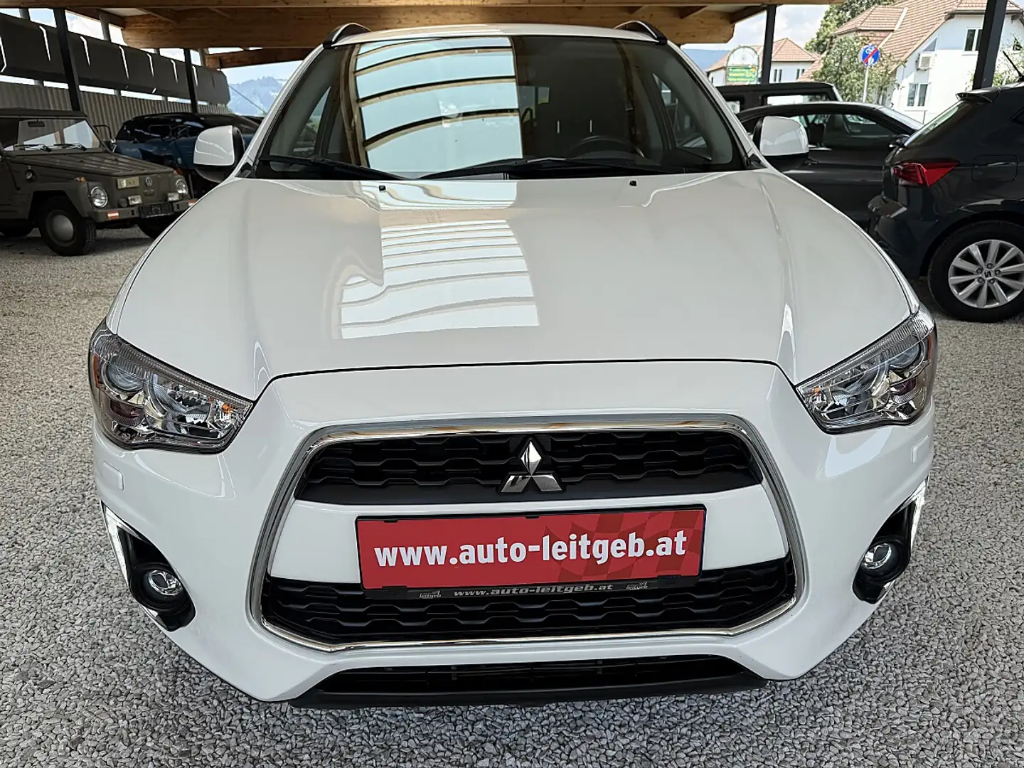 Mitsubishi ASX 1,8 DI-D LP Invite Weiß - 2