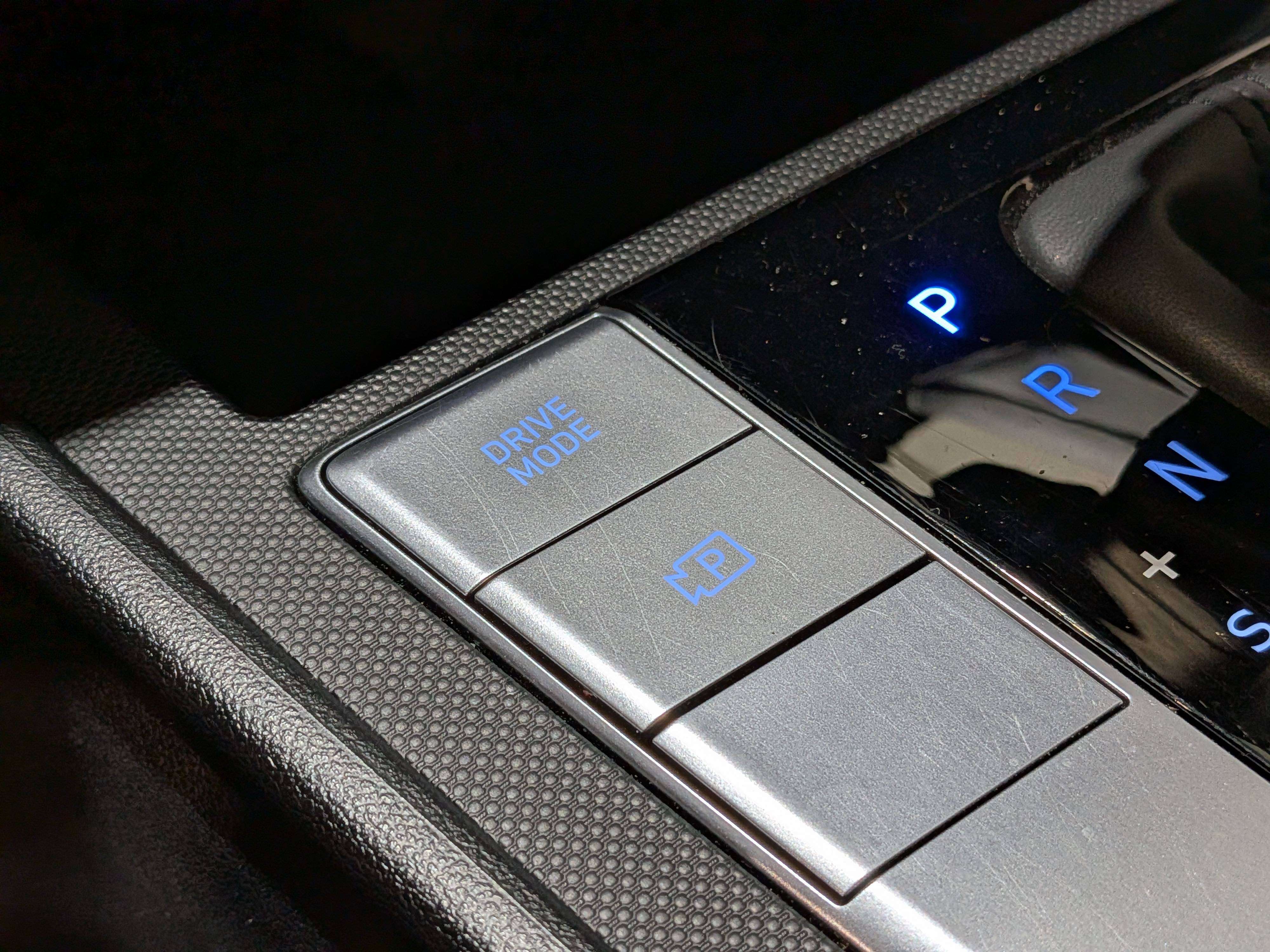 Hyundai Elantra 2025