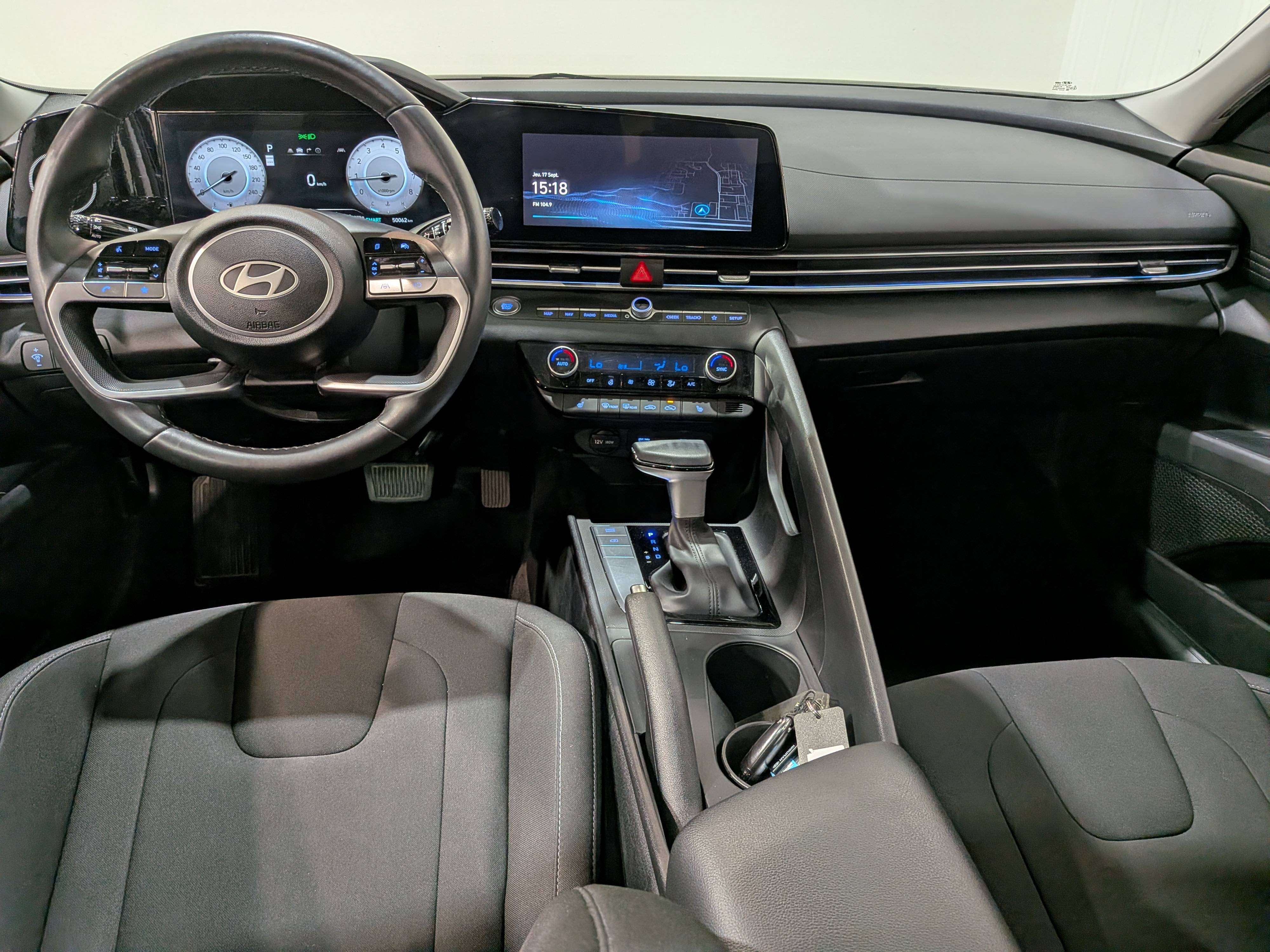 Hyundai Elantra 2025