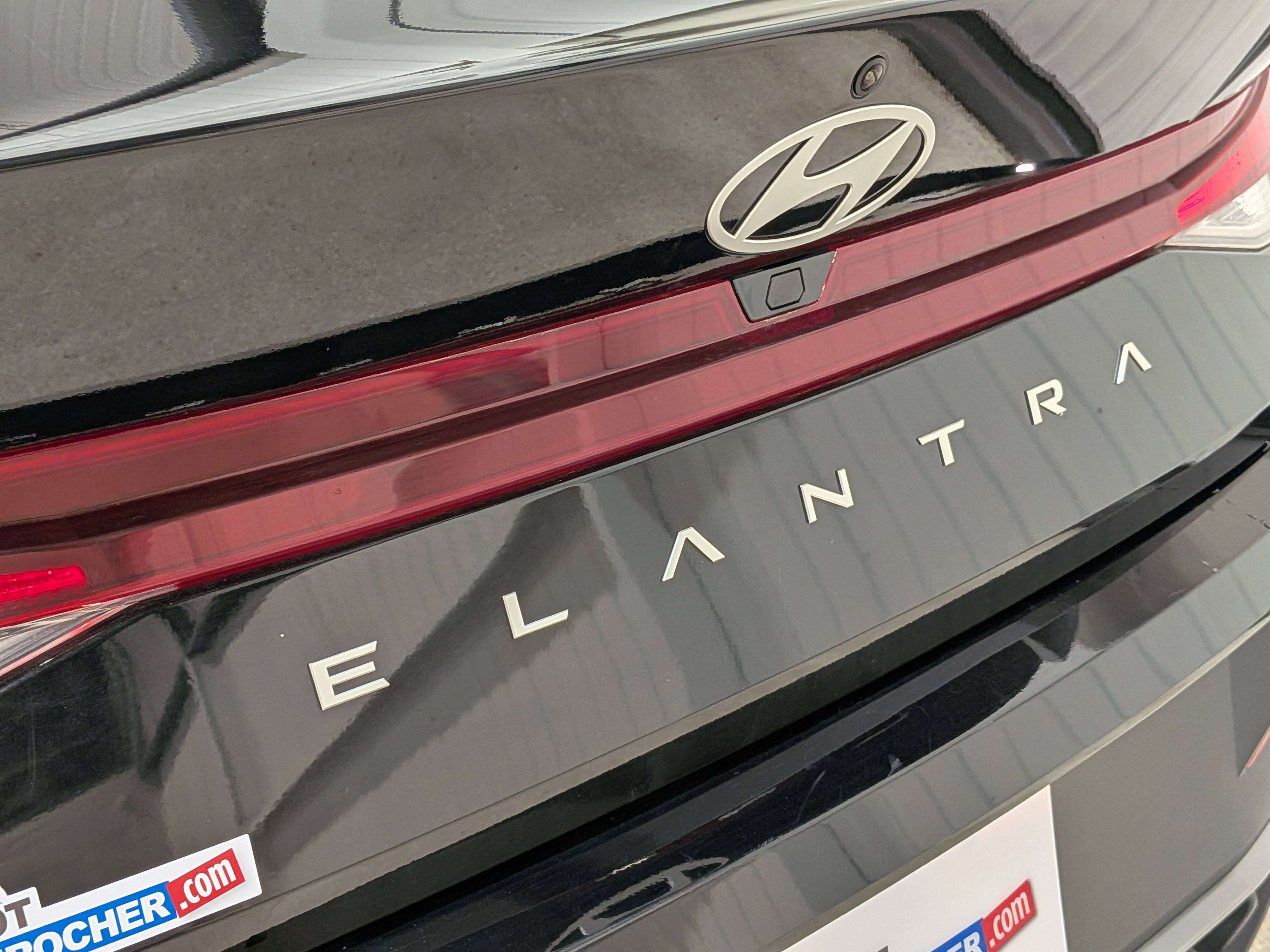 Hyundai Elantra 2025