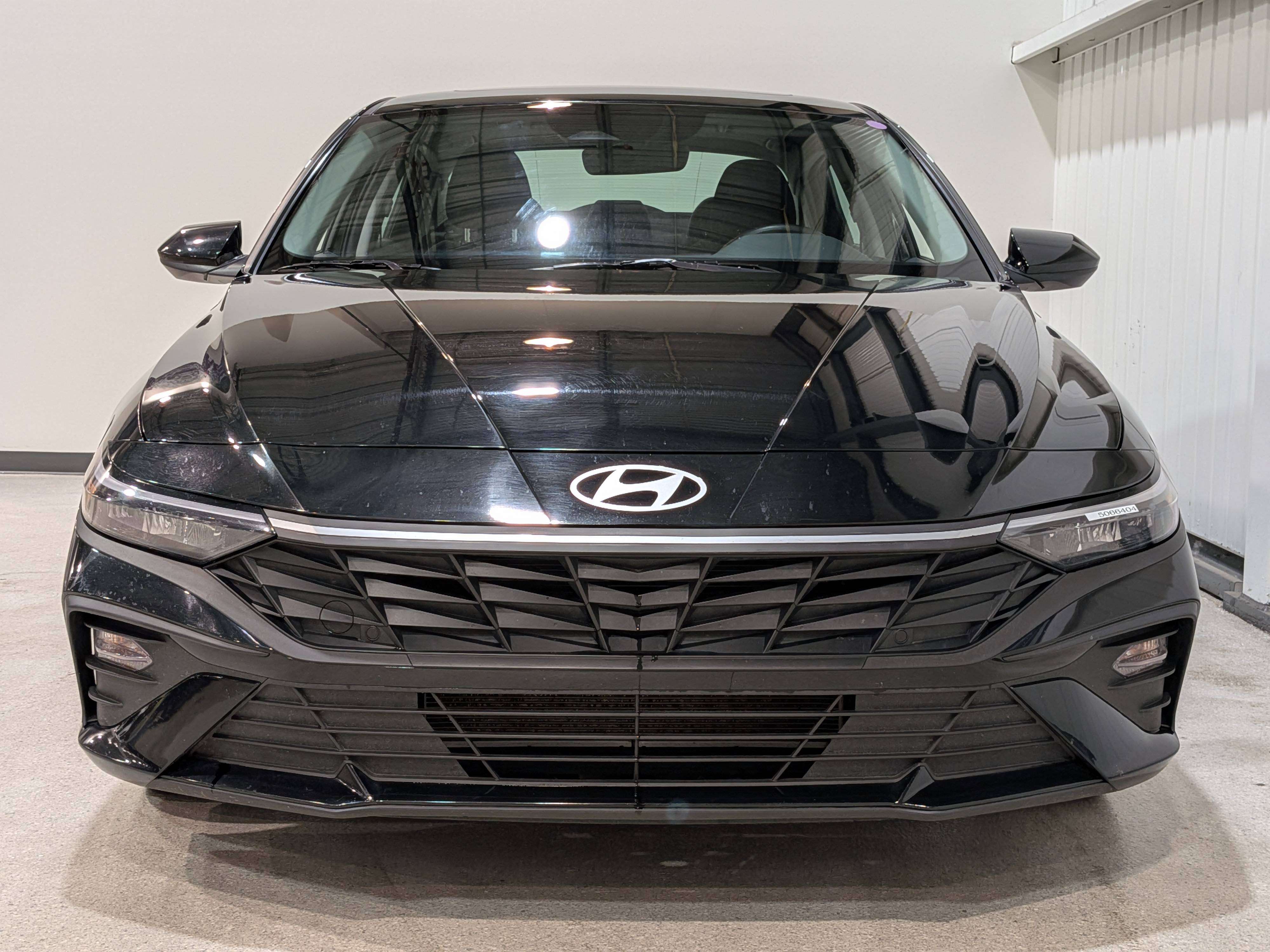 Hyundai Elantra 2025