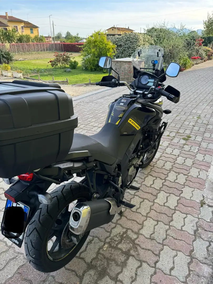 Suzuki V-Strom 650 Explorer Nero - 2