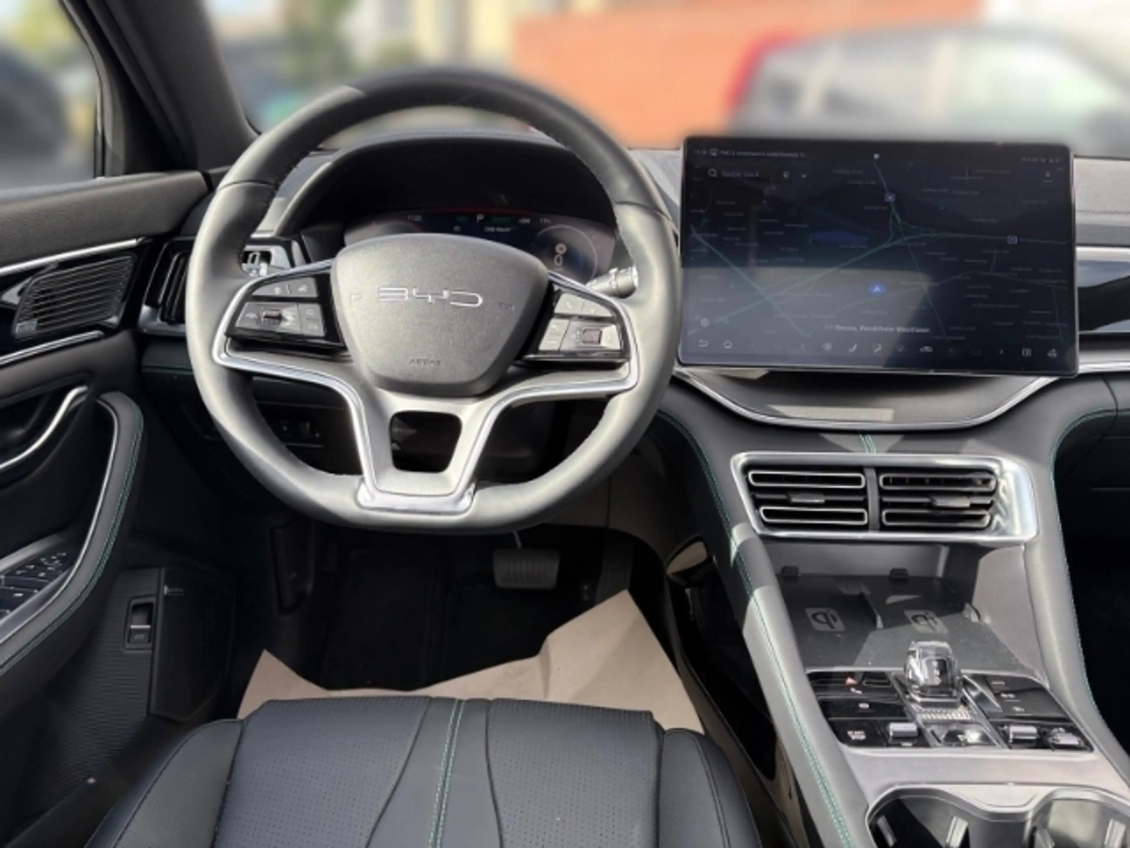 BYD Seal U DM-i Comfort Panoramadach + 360 Grad Kamera — photo 12