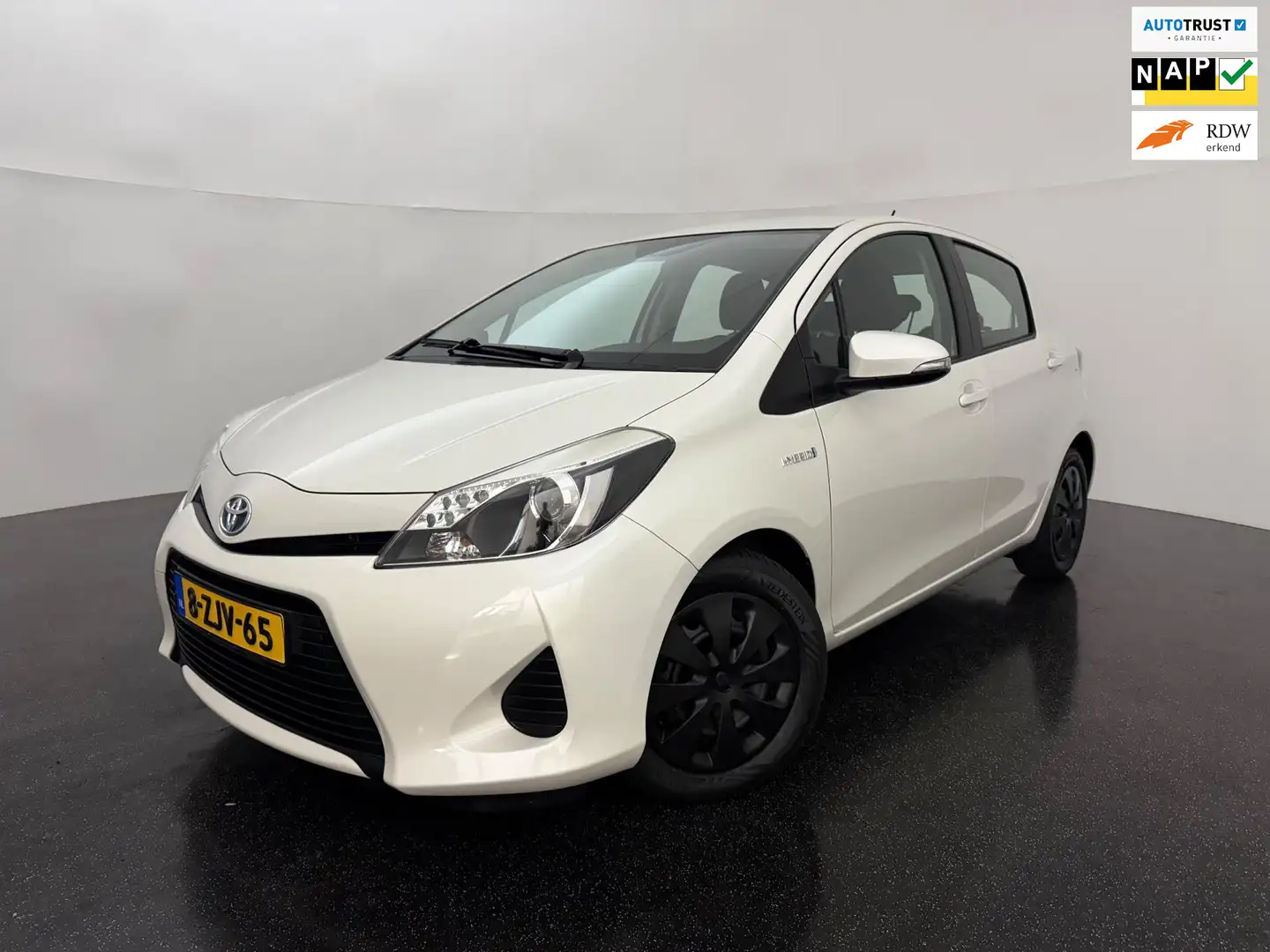Toyota Yaris 1.5 AUT Full Hybrid Aspiration Blanc - 1