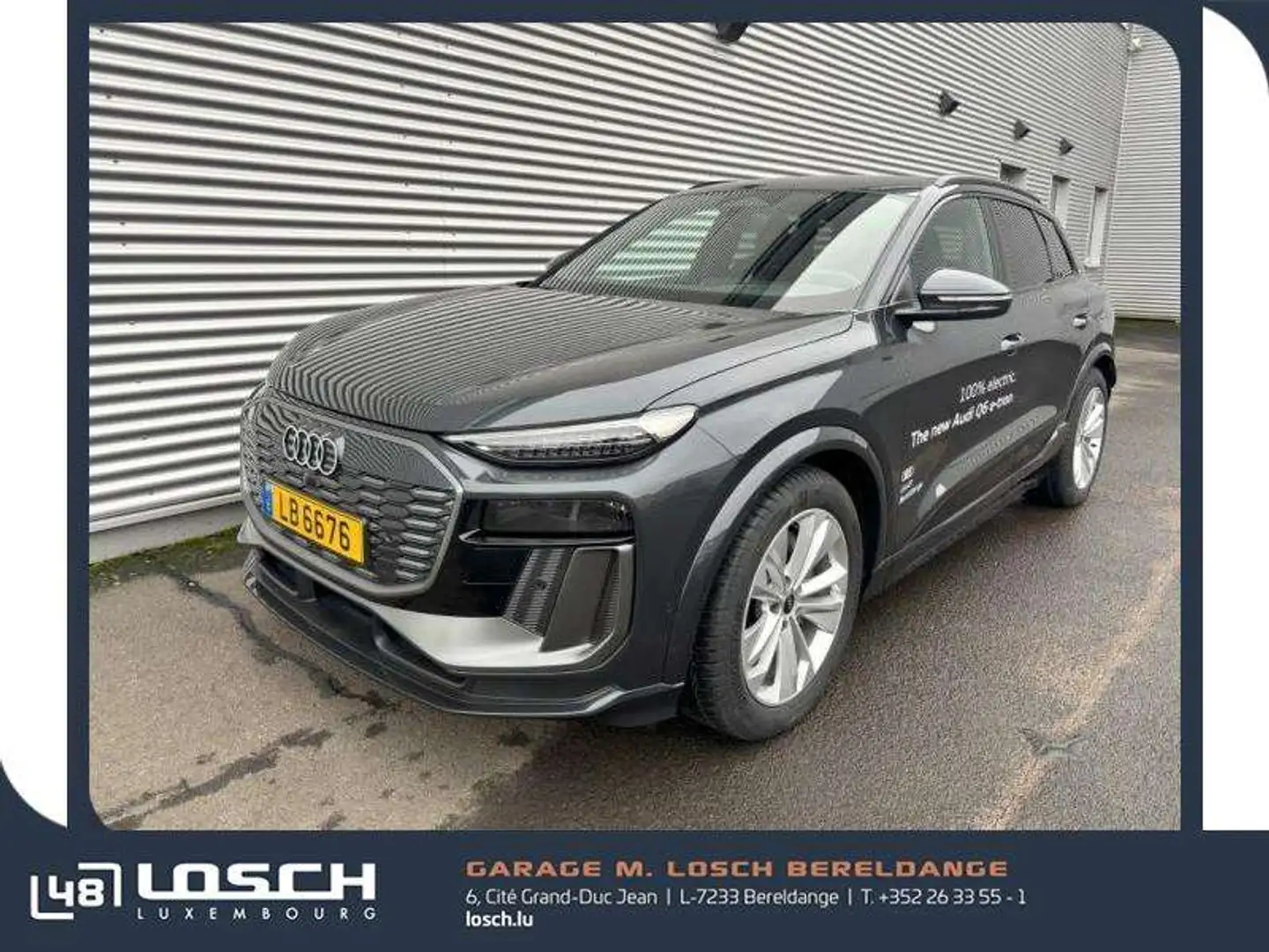 Audi e-tron e-tron quattro Šedá - 1