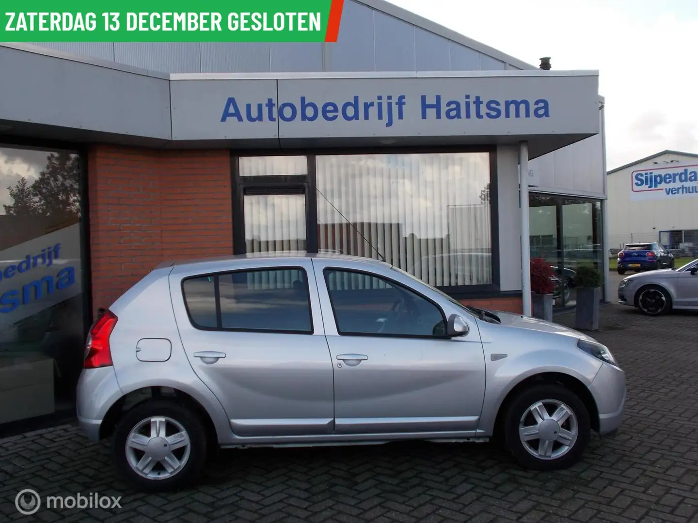 Dacia Sandero 1.2 Blackline airco 25.544 KM !!! Zilver - 2