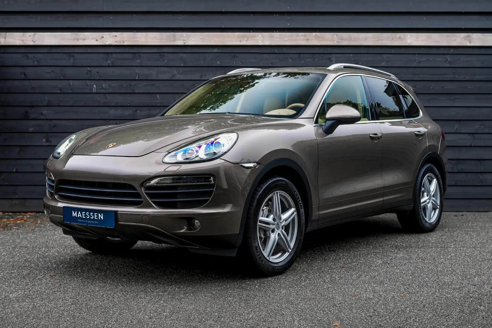 Porsche Cayenne 4.8 S Fiscaal aantrekkelijk - Super onderhouden - Brun - 1