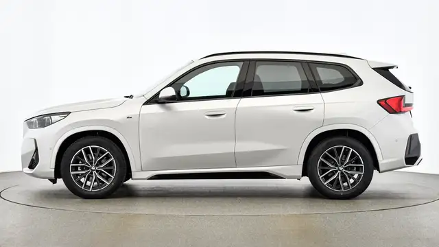 BMW X1 xDrive20d M Sportpaket Pro Ansicht 3