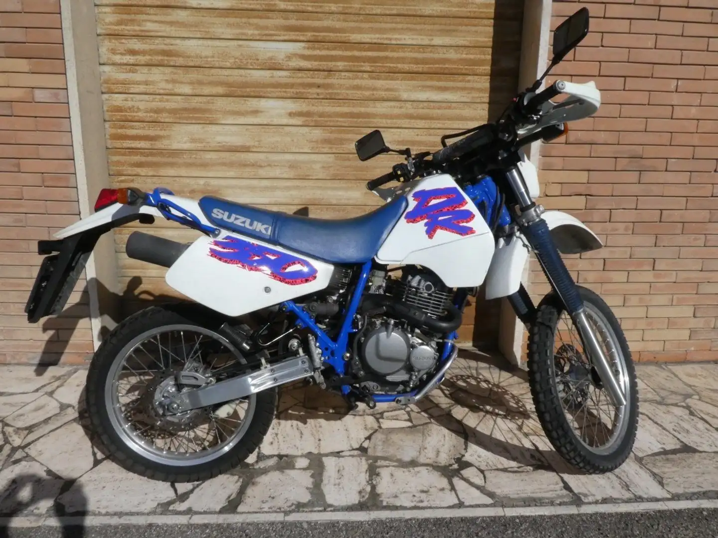 Suzuki DR 350 Niebieski - 1