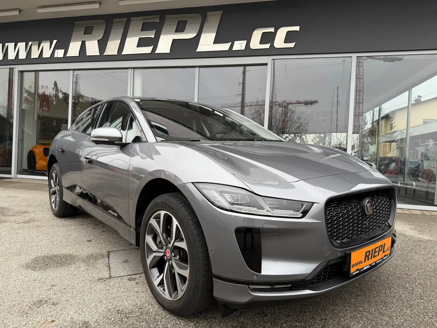 Jaguar I-Pace NUR 38.000 KM 1.Bes Leder LED 20" Alu Assistenten - 1
