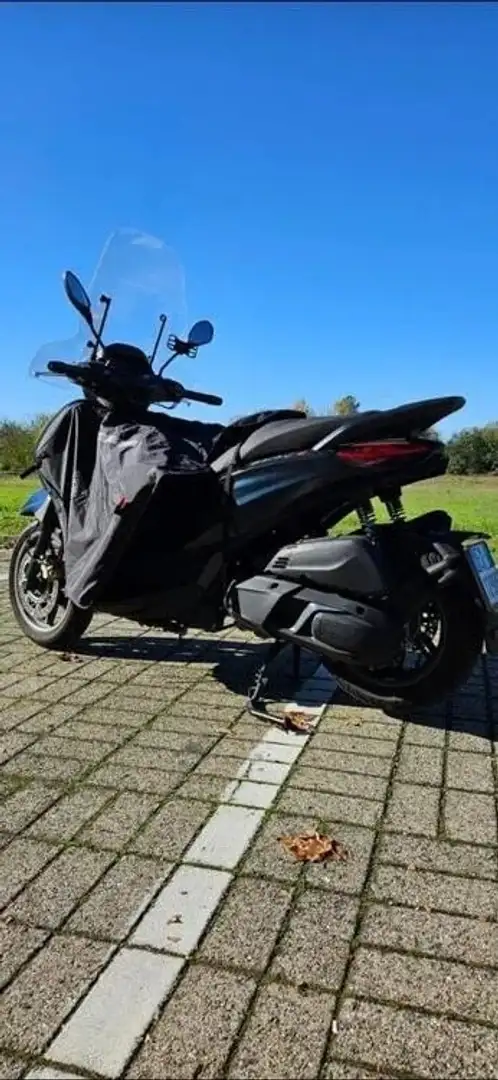 Piaggio Beverly 400 Černá - 2