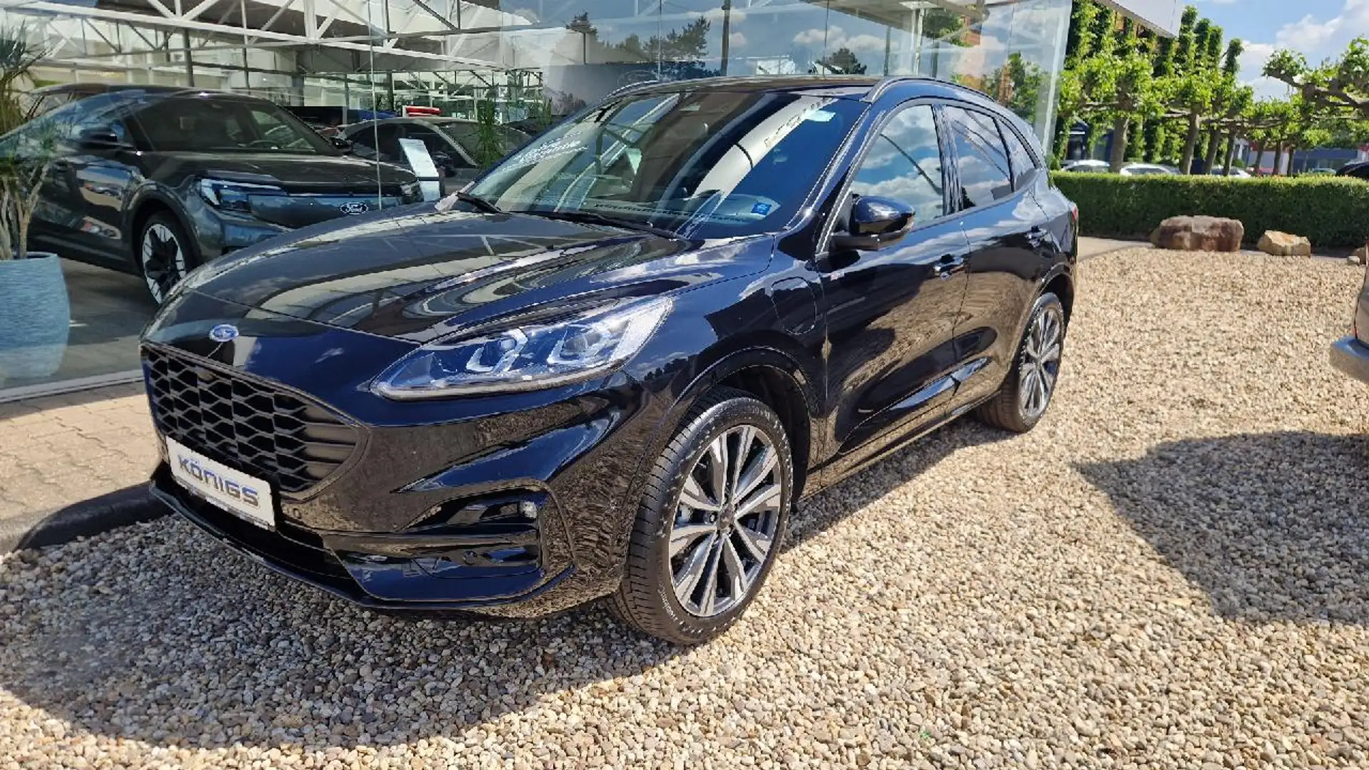 Ford Kuga Plug-In Hybrid ST-Line X Schwarz - 1