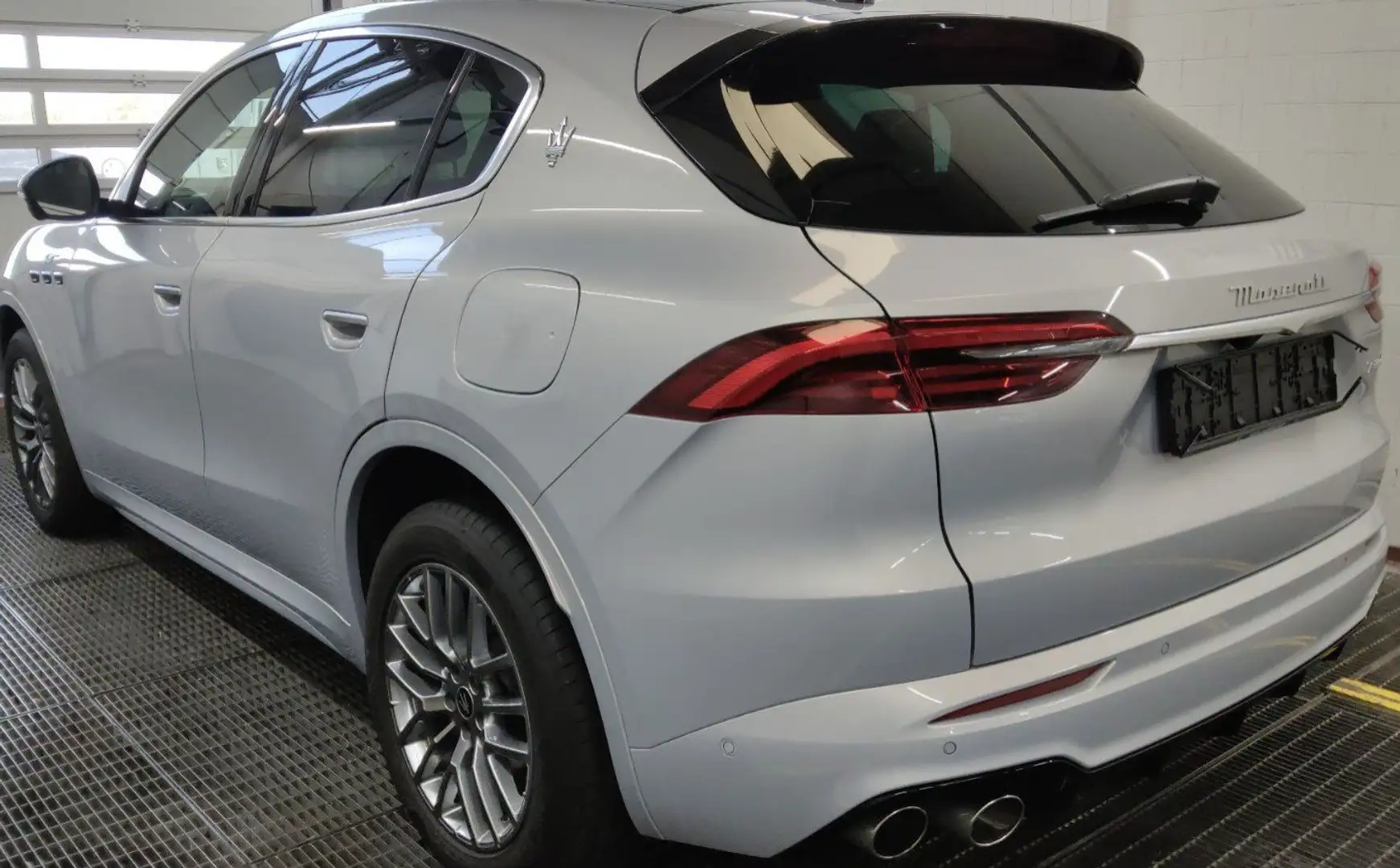 Maserati Grecale MHEV 300 CV AWD GT *VARI COLORI, PROMO AZZURRA* Bianco - 2