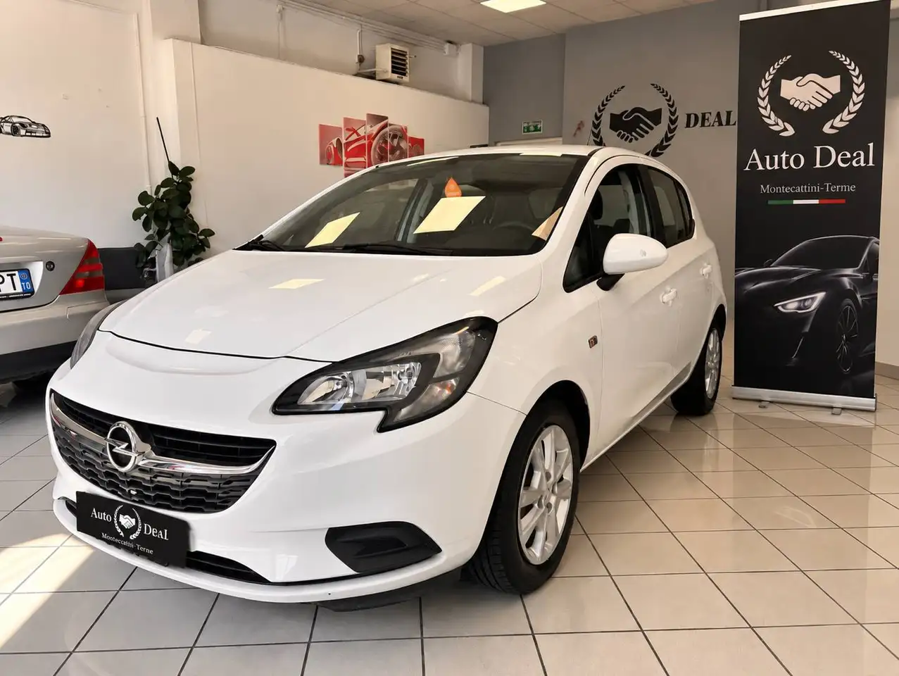 Opel Corsa Opel Corsa 1.2 GPL Bi-Color | Bombola Nuova | Tagliandata | 51 kW — photo 1 of 21
