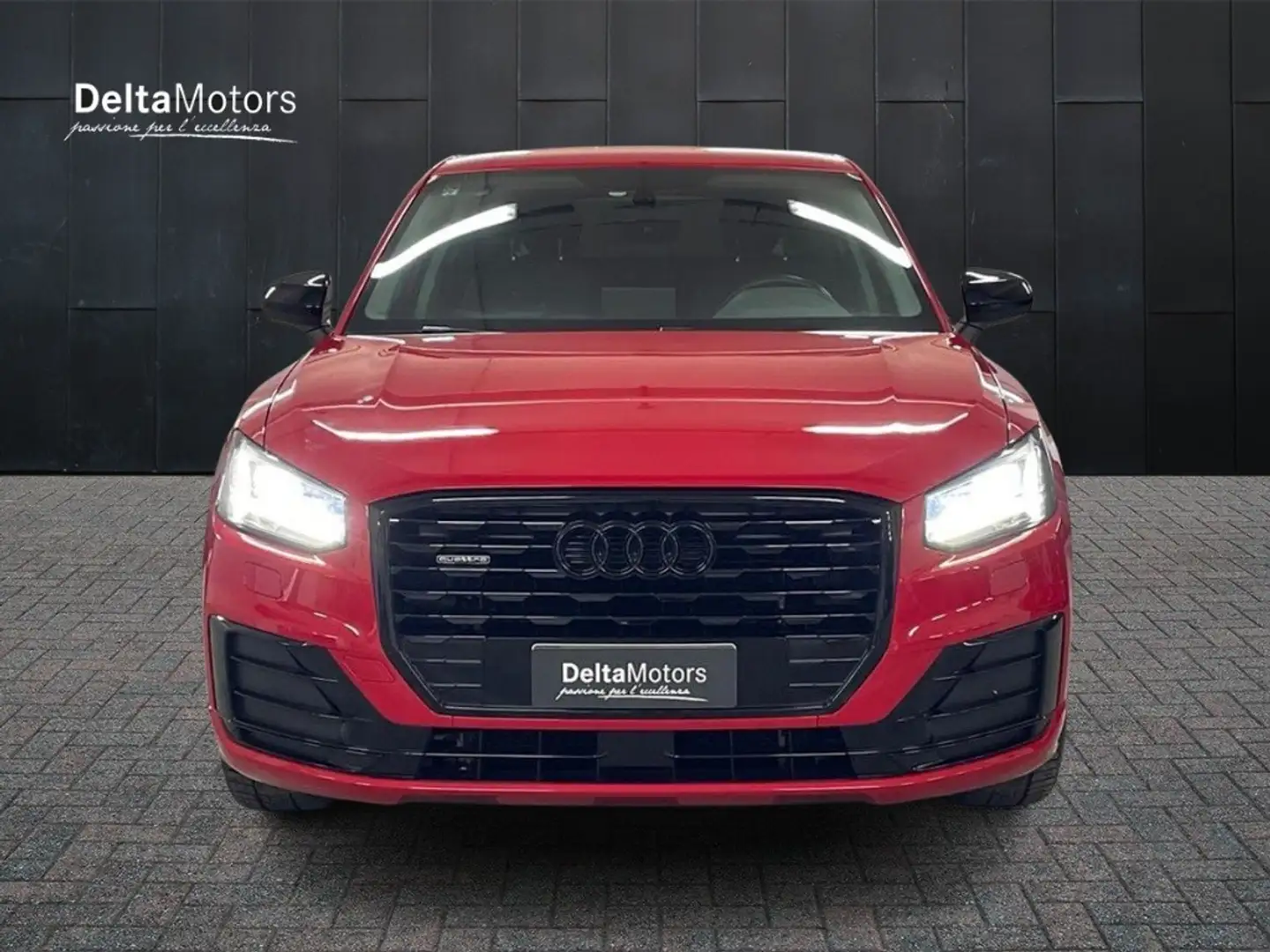 Audi Q2 2.0 tdi Sport quattro 150cv s-tronic Rosso - 2
