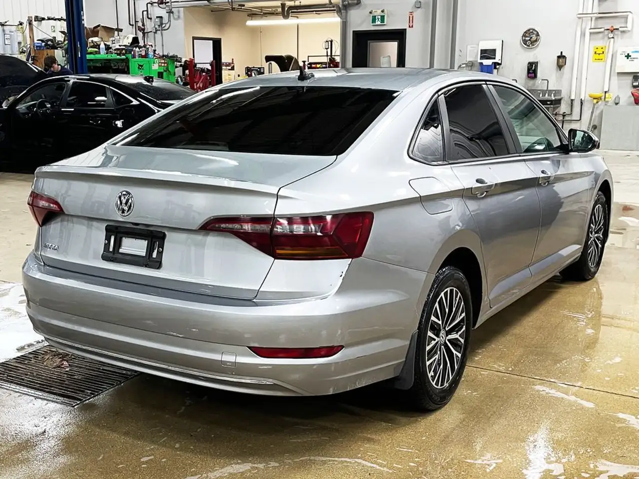 Volkswagen Jetta снимка Volkswagen Jetta