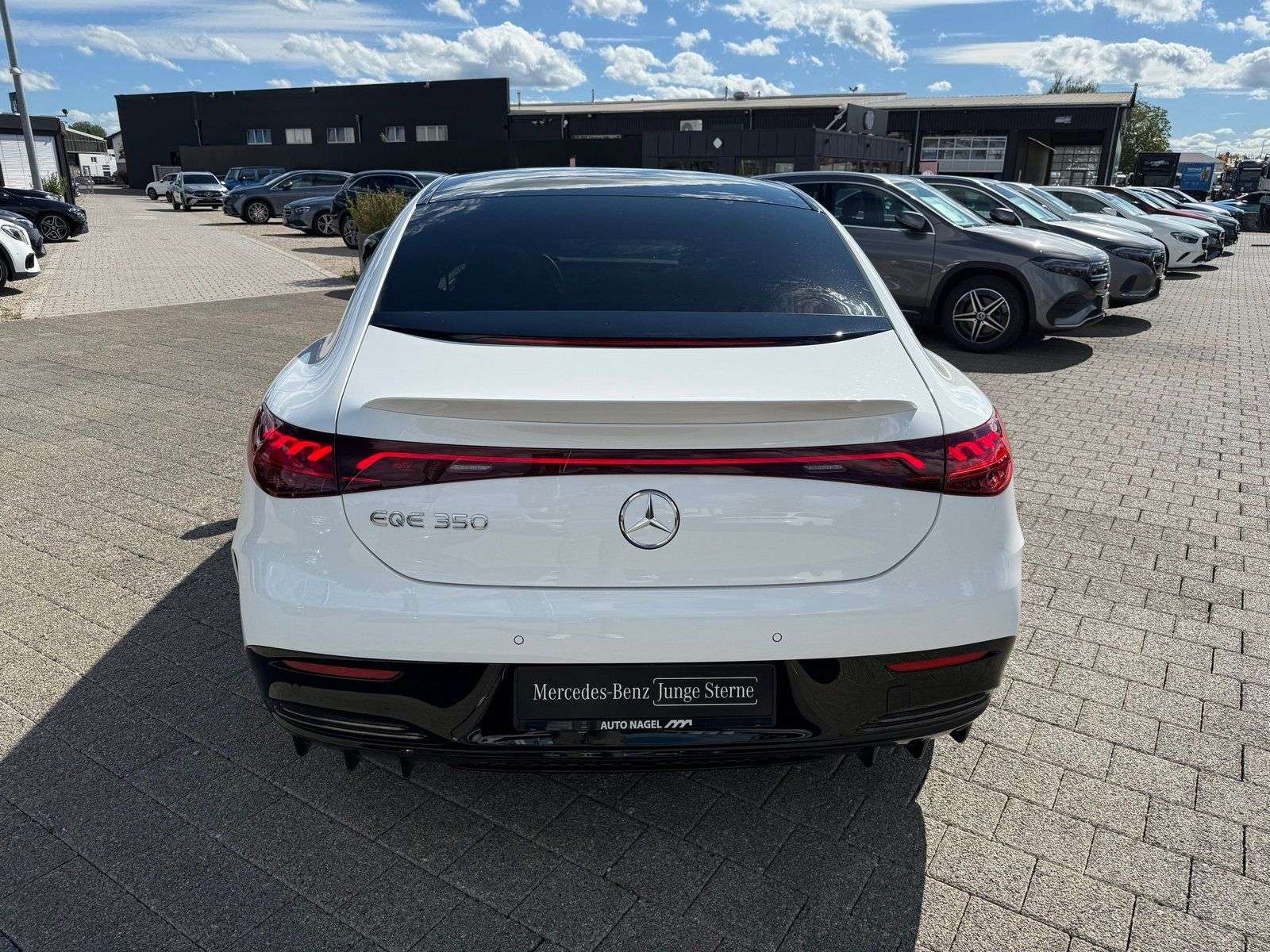 Mercedes-Benz EQE