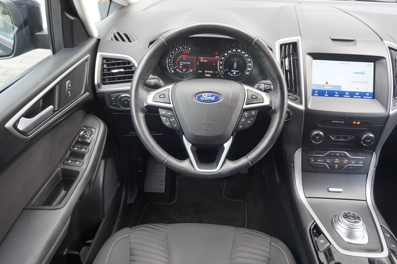 Ford S-Max 2,5l Hybrid Edition Navi Kamera Sitzheizung Lenkradheizung 1-Hand sehr wenig Laufleisung — photo 10