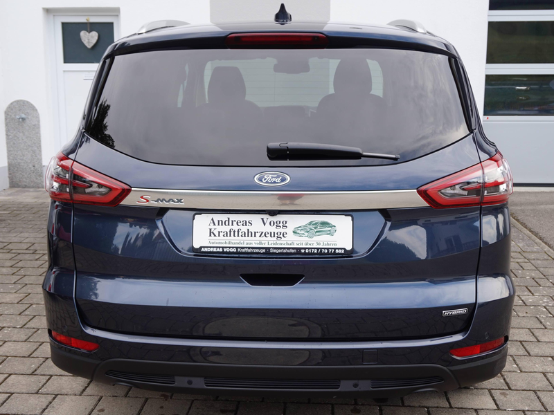Ford S-Max 2,5l Hybrid Edition Navi Kamera Sitzheizung Lenkradheizung 1-Hand sehr wenig Laufleisung — photo 5