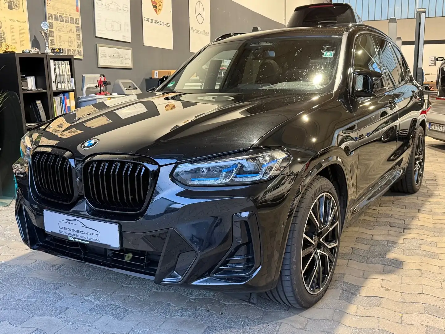 BMW X3 M40d, Standheizung, Laserlicht Schwarz - 2