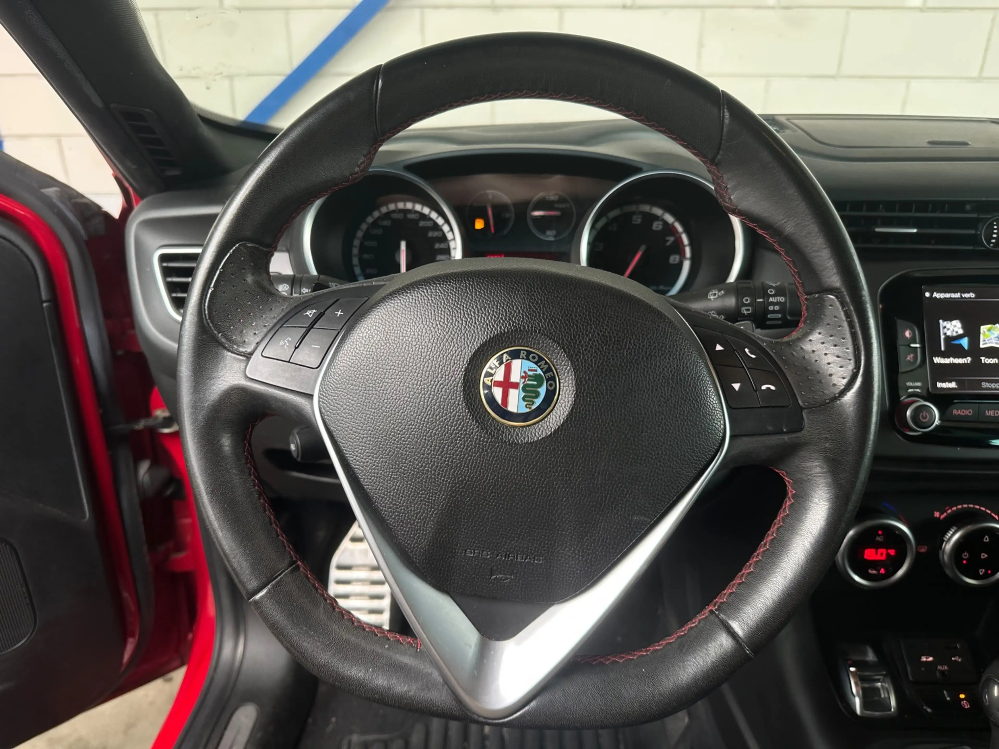 Alfa Romeo Giulietta 1.4 T Exclusive Automaat — photo 7