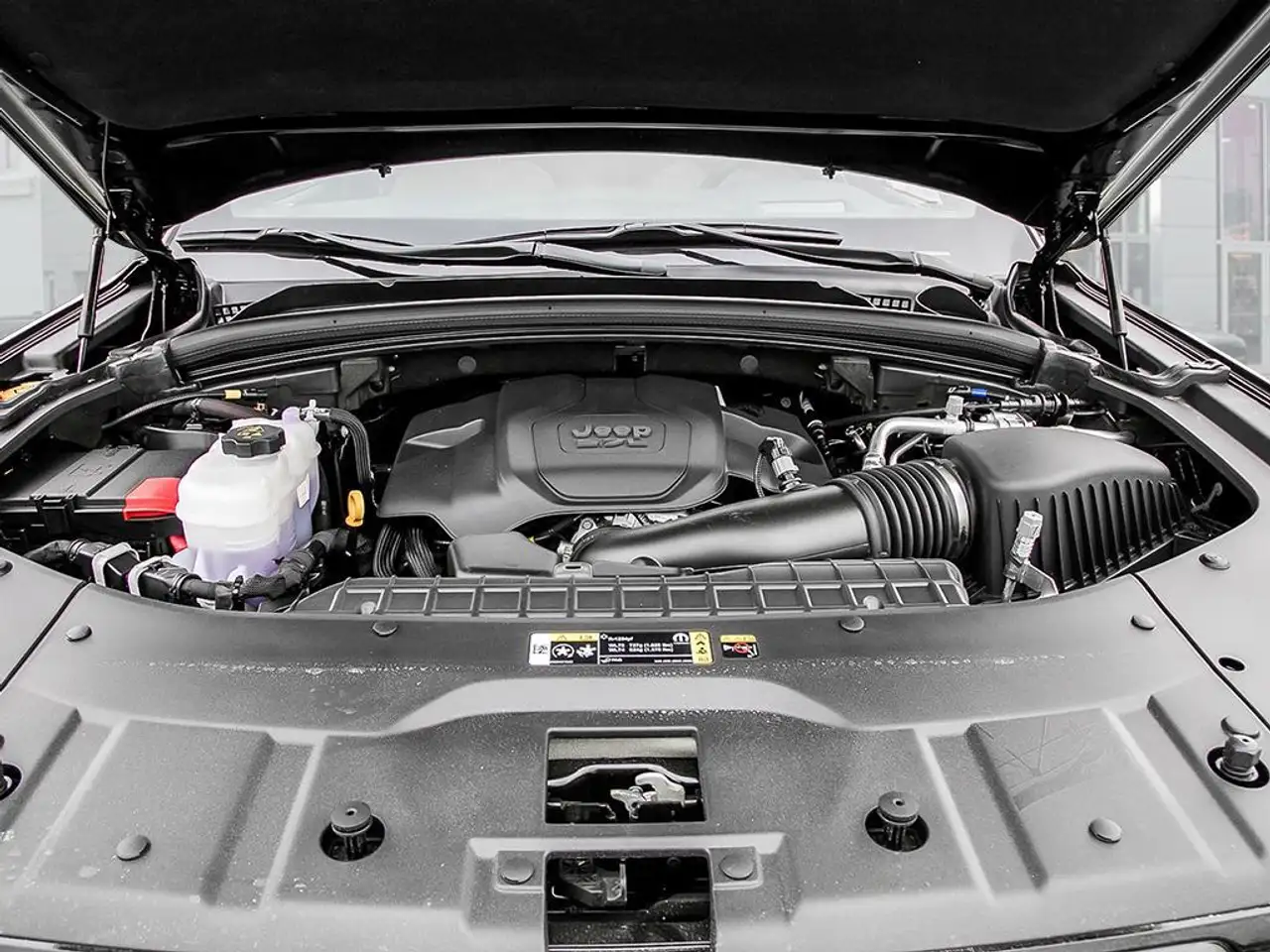Jeep Grand Cherokee снимка Jeep Grand Cherokee