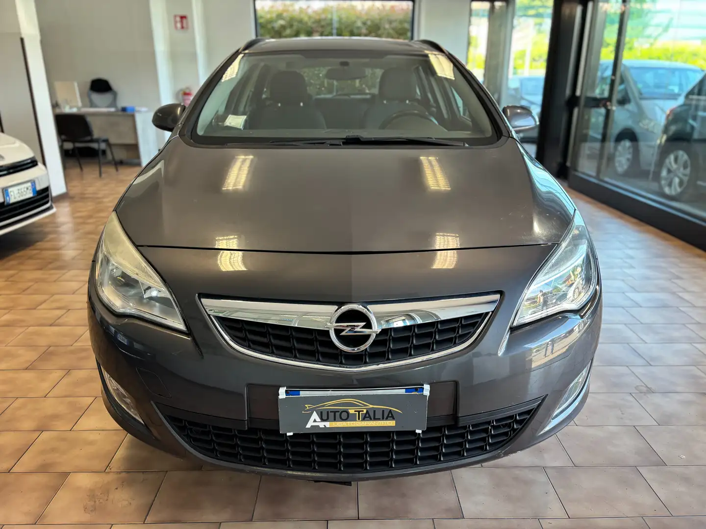 Opel Astra Sports Tourer 1.7 cdti Cosmo 110cv Grigio - 2
