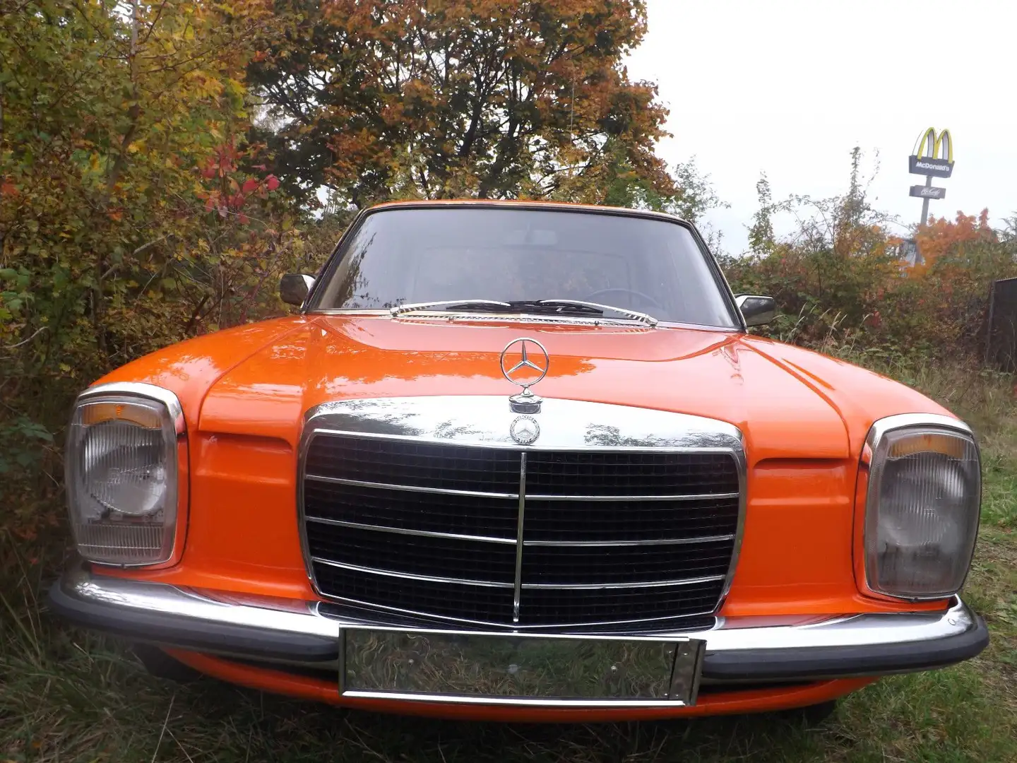 Mercedes-Benz 200 D- "A Clockwork Orange" - 2