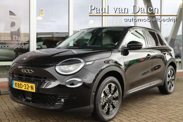 Fiat 600 1.2 HYBRID AUTOMAAT URBAN Camera | Cruise | Clima