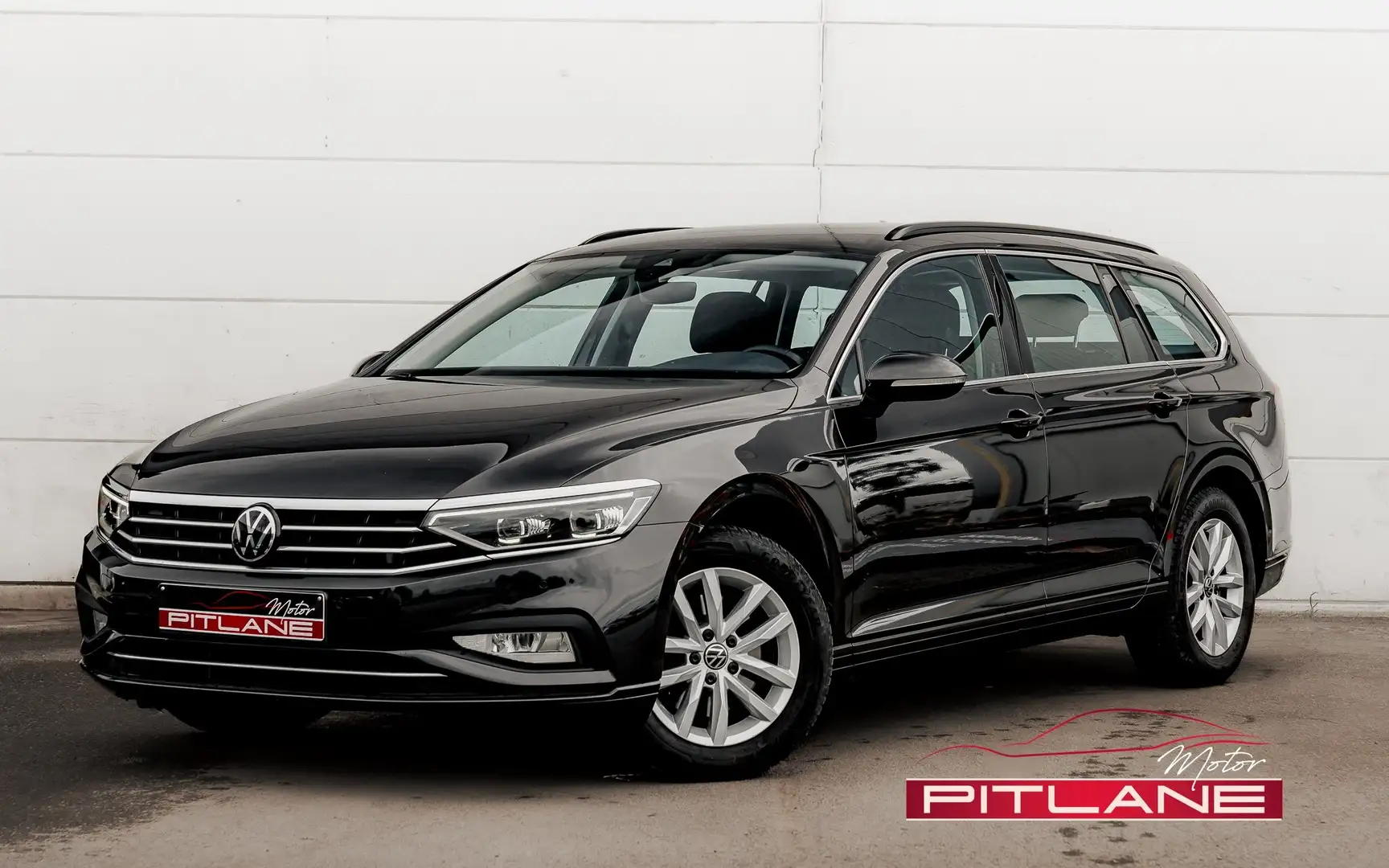 Volkswagen Passat Variant 2.0 TDi Edition Style DSG / Attelage / Lane / LED! Gris - 1
