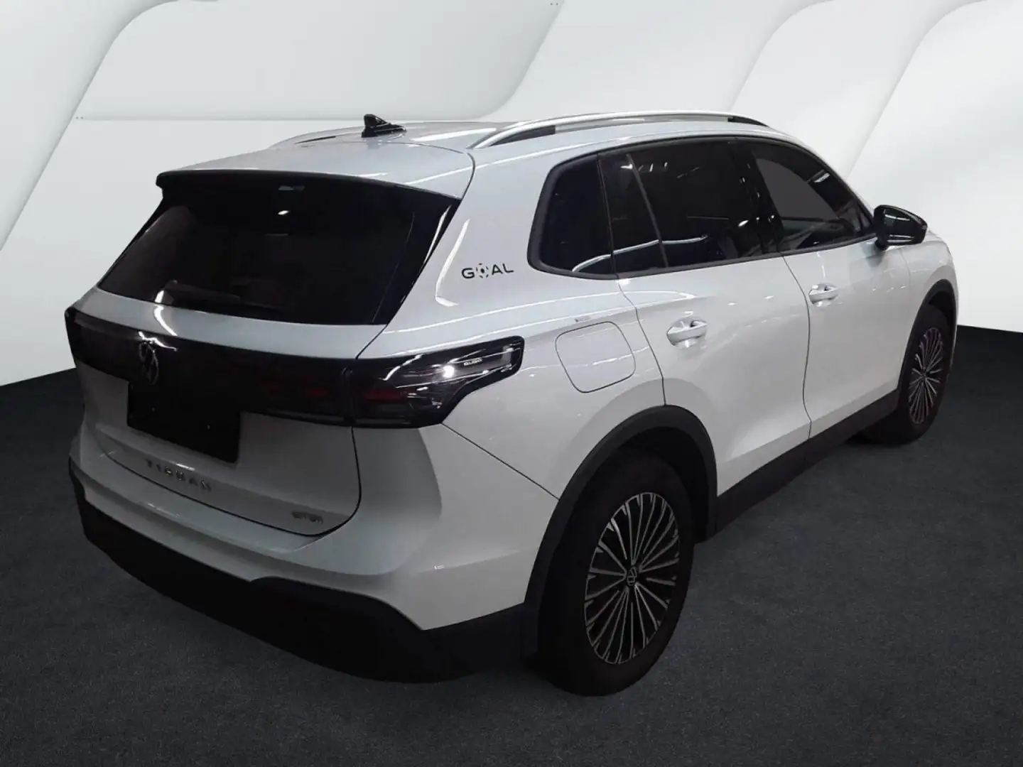 Volkswagen Tiguan 1.5 eTSI DSG Goal (LED+NAVI+ACC+AHK+Area.RearView) Weiß - 2