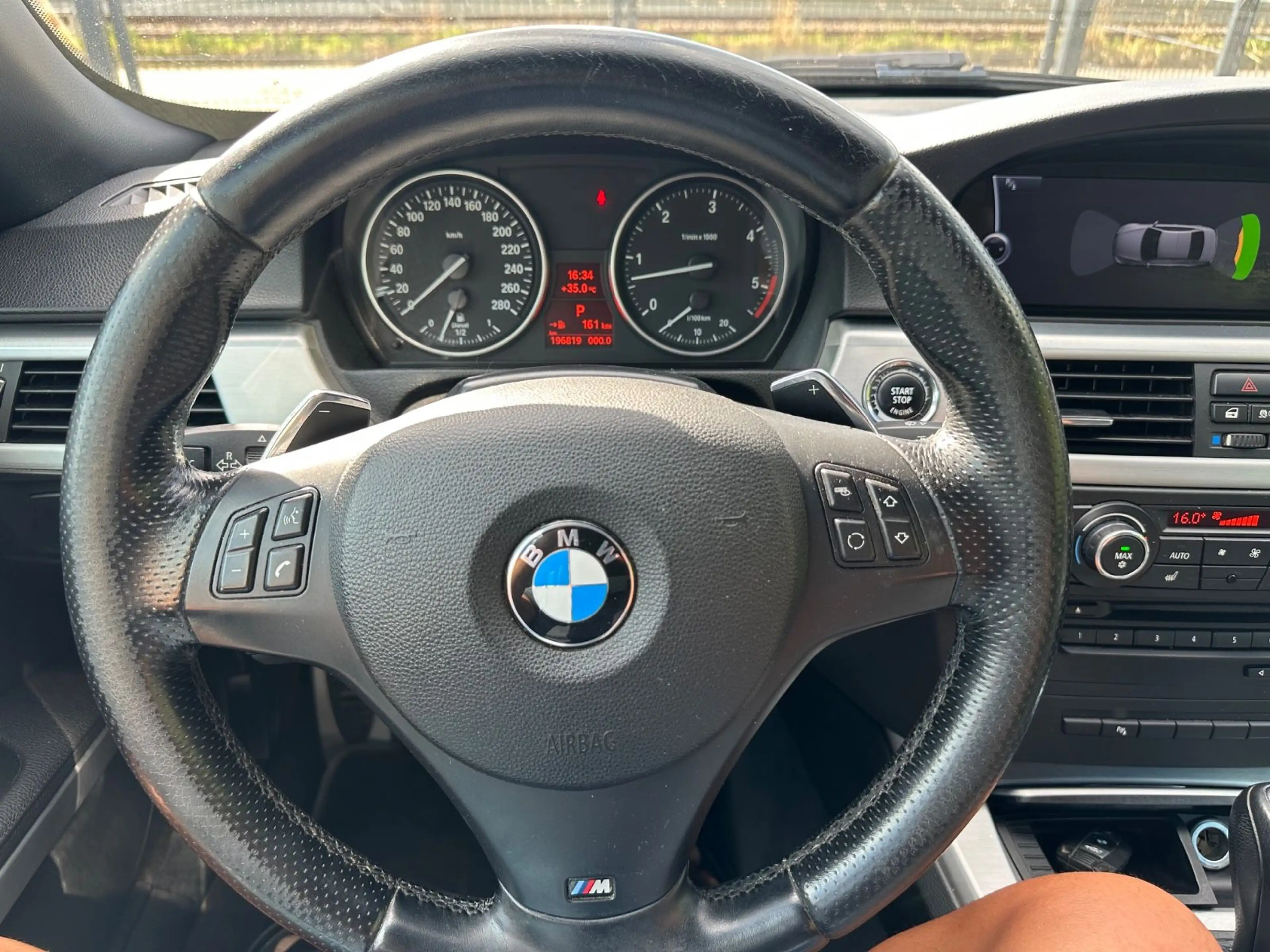 BMW 325 Cabrio M-Paket Navi/Leder — photo 10