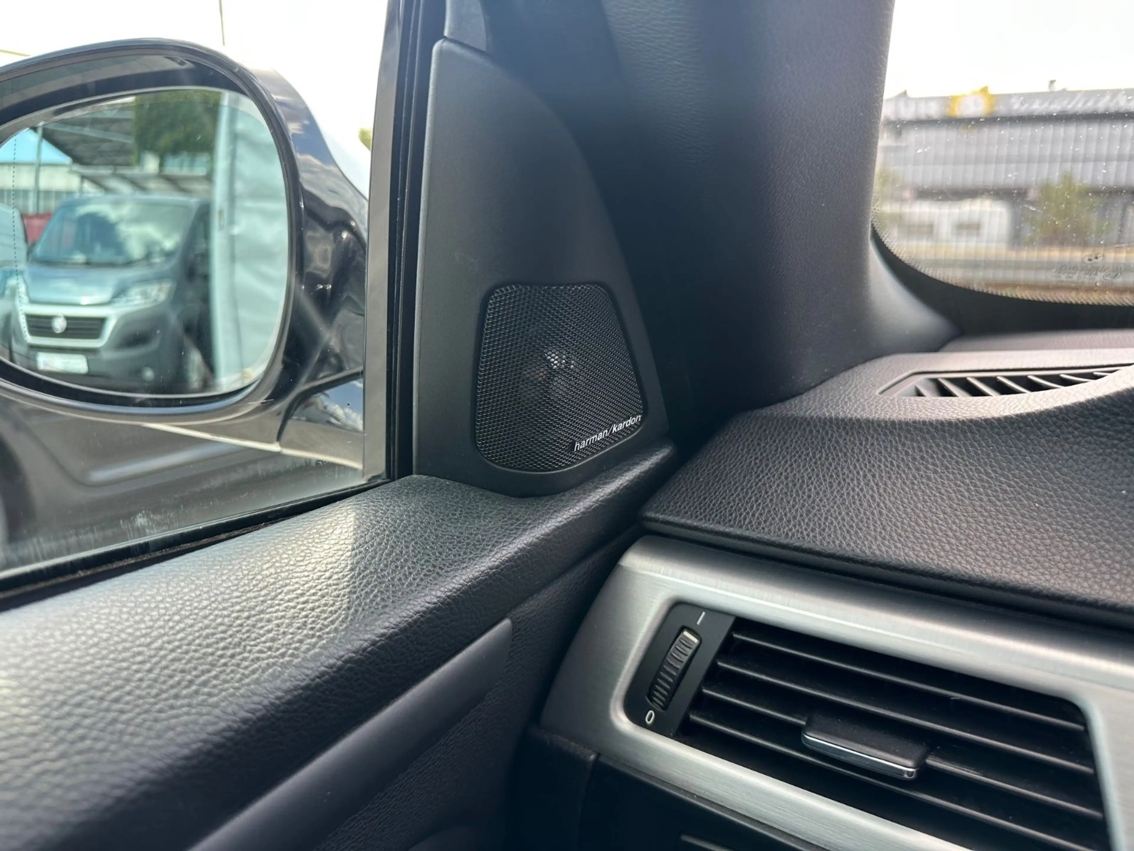 BMW 325 Cabrio M-Paket Navi/Leder — photo 14
