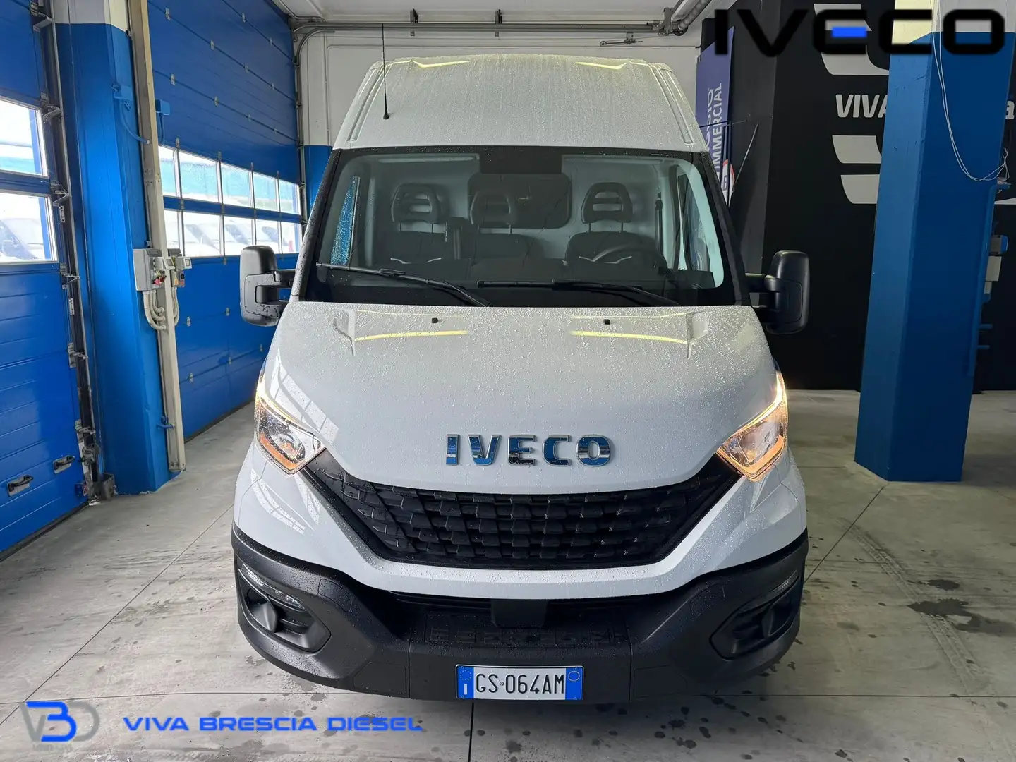 Iveco Daily 35S16 FURGONE 3520L h2 Weiß - 2