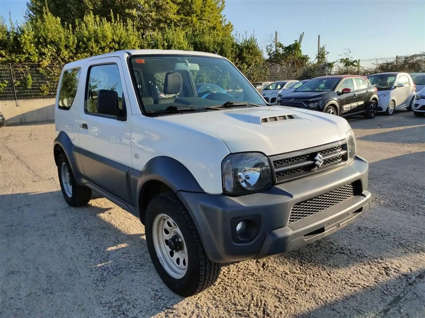 Suzuki Jimny 1.3vvt Evolution GPL 4WD JX, BLUETOOTH,USB,AUX Bianco - 1