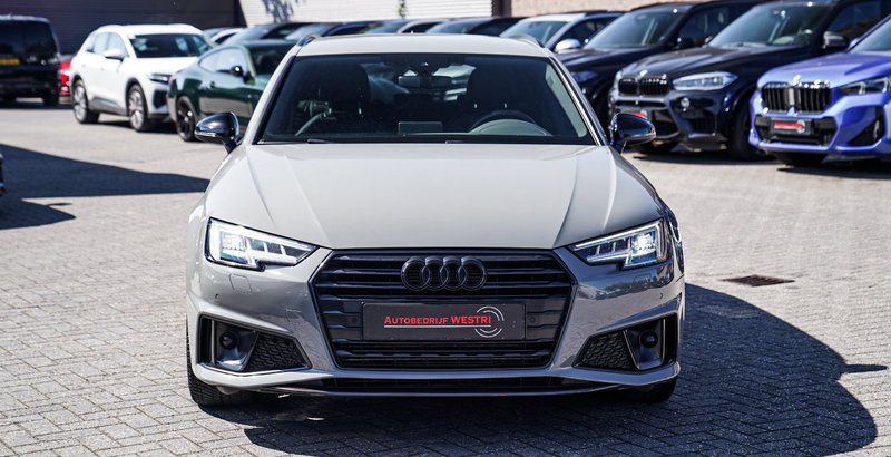 Audi A4 Avant 40 TFSI Sport S line black edition | Stoelve — photo 5