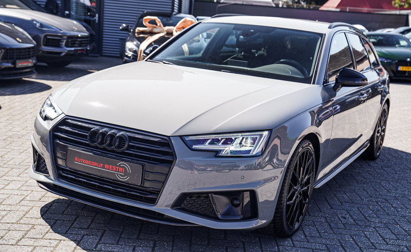 Audi A4 Avant 40 TFSI Sport S line black edition | Stoelve — photo 4