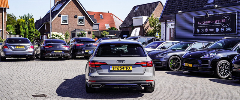 Audi A4 Avant 40 TFSI Sport S line black edition | Stoelve — photo 11