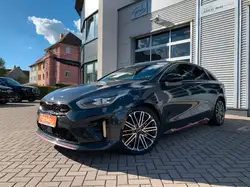 Kia pro cee'd / ProCeed ProCeed 1.6T GDI DCT GT Pano+Memory+Navi