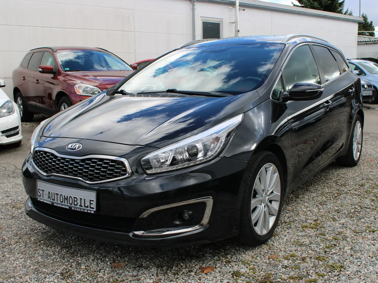 Kia Ceed SW / cee'd SW Spirit Noir - 1