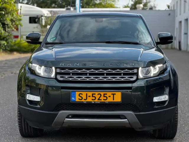 Land Rover Range Rover Evoque view 2