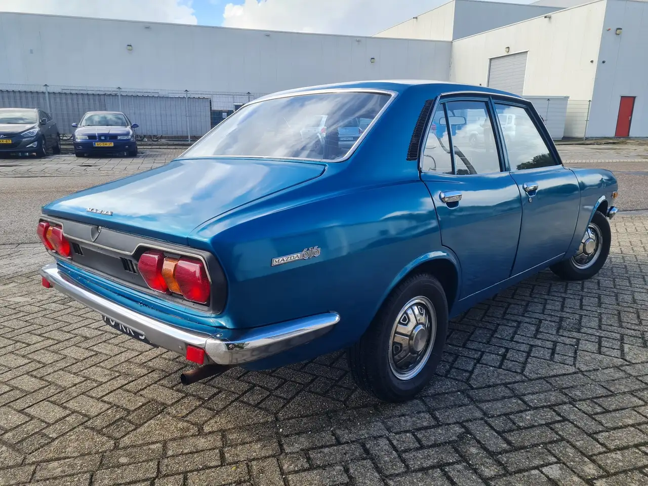 Mazda Capella 616 / Oldtimer, foto 9