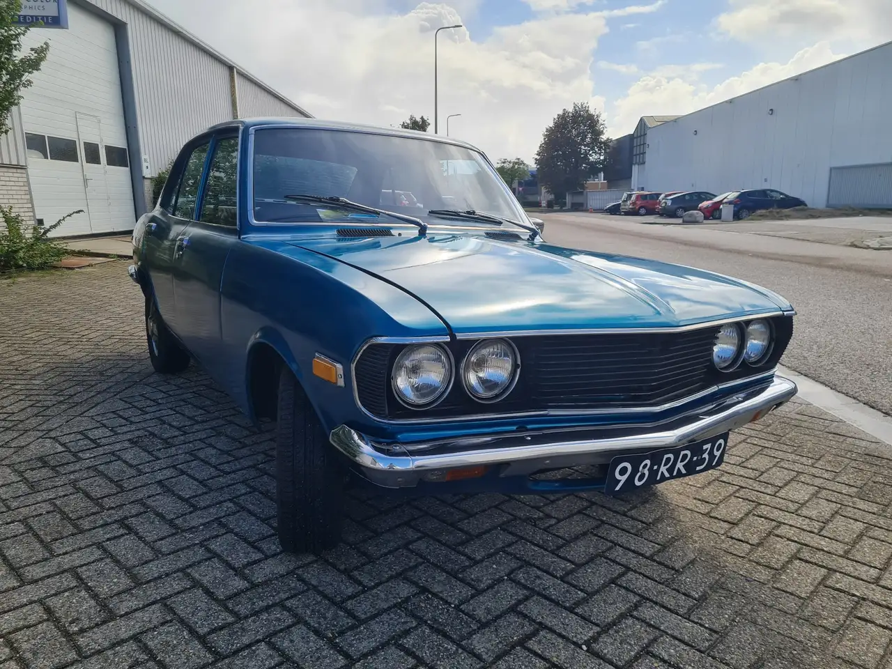 Mazda Capella 616 / Oldtimer, foto 4