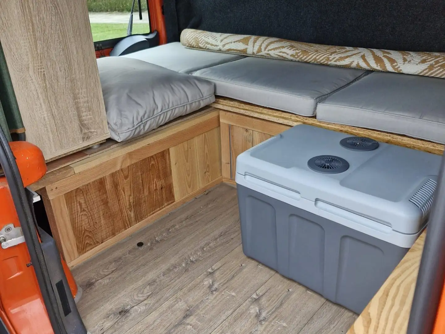 Ford Transit Connect camper - 2