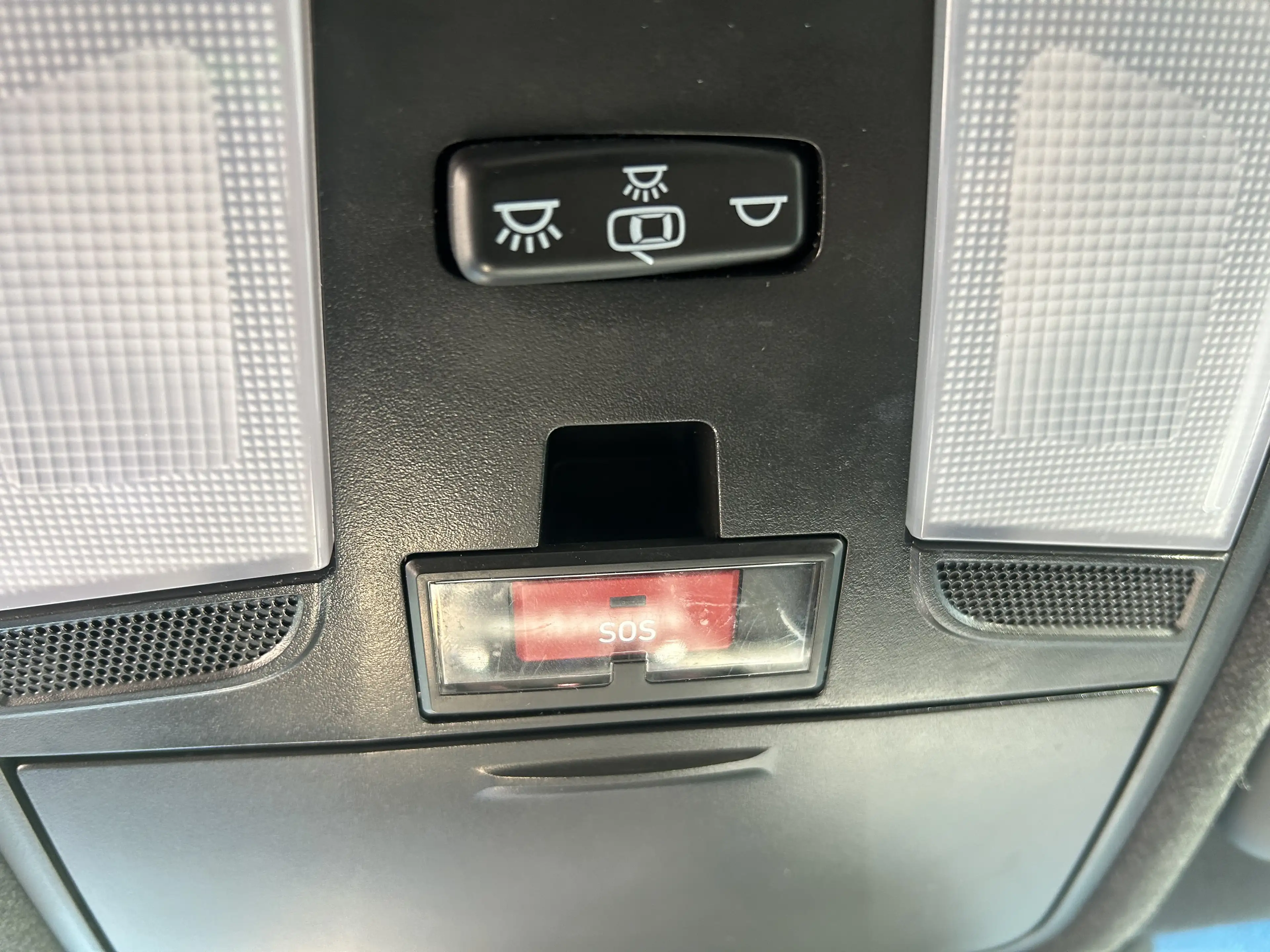 Hyundai KONA Kona 1.0 T-GDi MHEV HYBRIDE 5 PORTE GPS BLUETOOTH AIRCO SIEGE ET VOLANTS CHAUFFANT GARANTIE 12 MOIS — photo 14