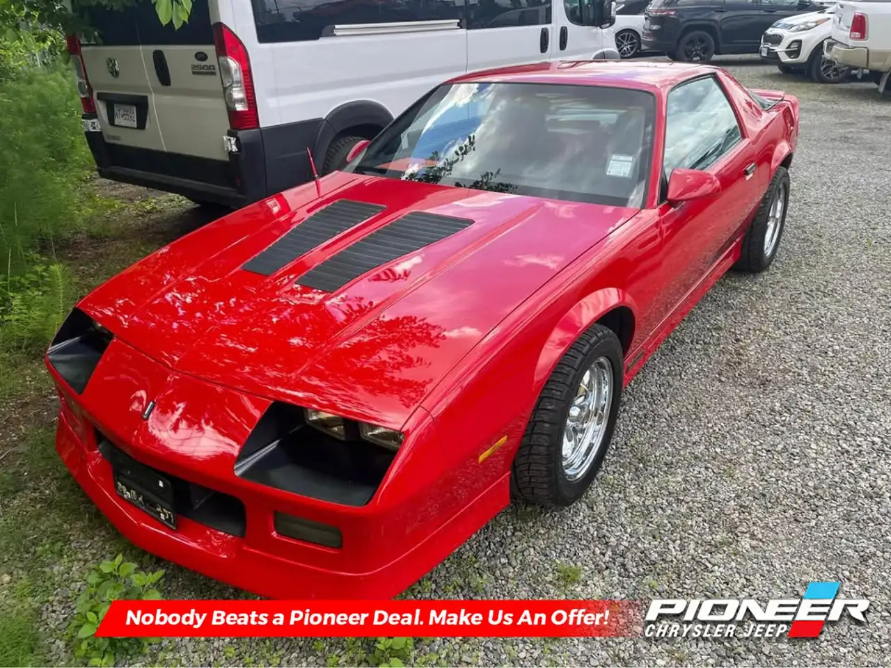 Chevrolet Camaro снимка Chevrolet Camaro