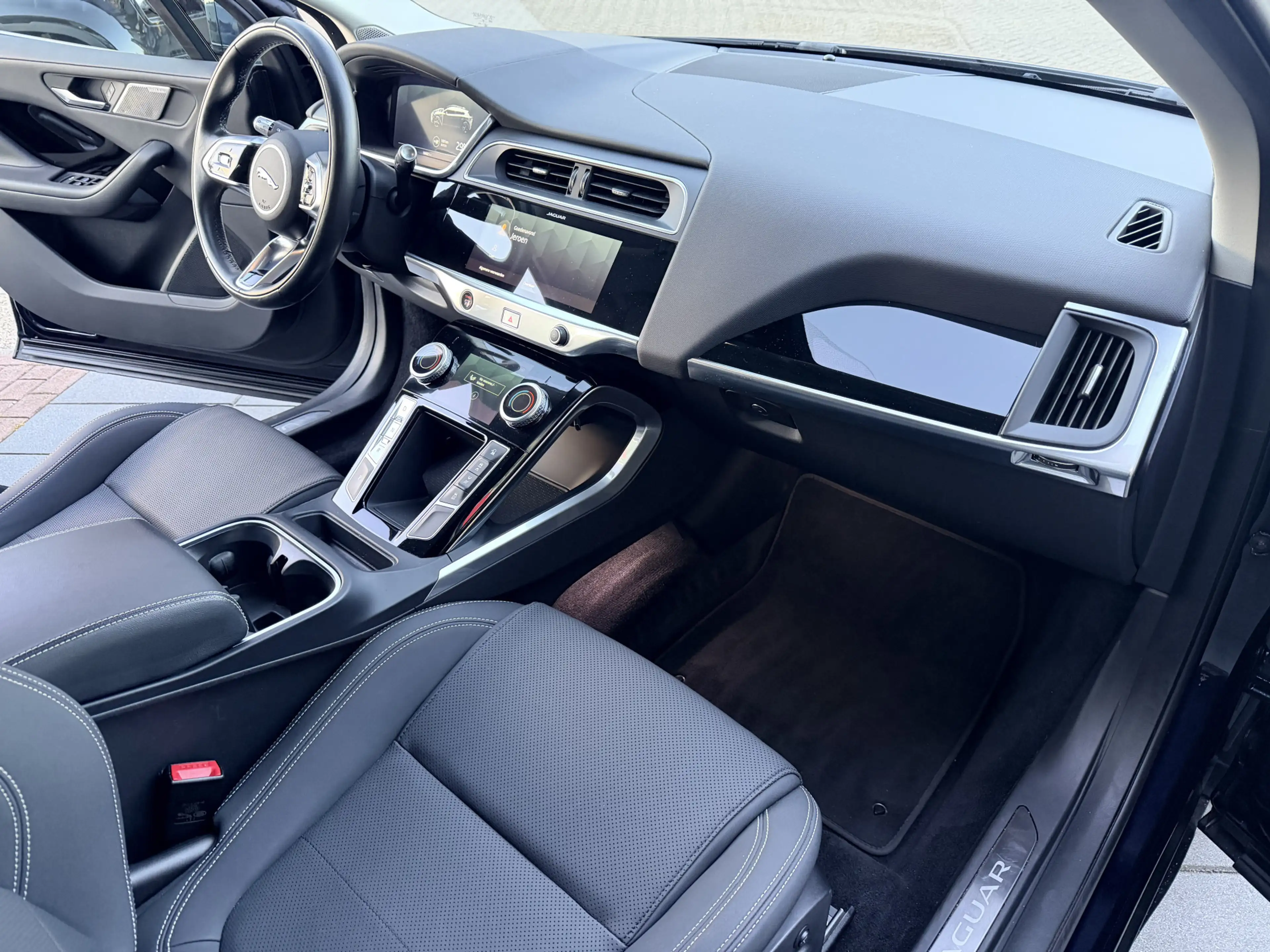 Jaguar I-Pace EV320 S Business Pack 90 kWh — photo 3