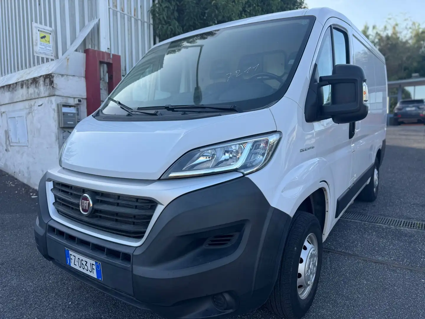 Fiat Ducato 28 CH1 2.0 MULTIJET 16V 115CV EU6 Blanc - 2